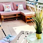 Excellent In In Local Area Апартаменты