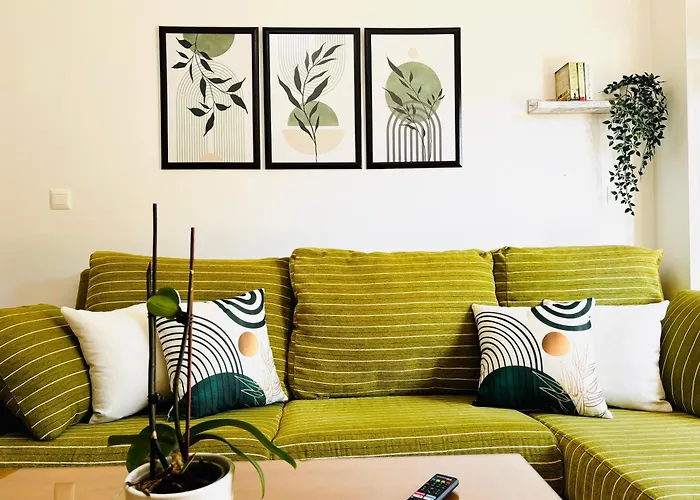 Excellent In In Local Area Apartment *