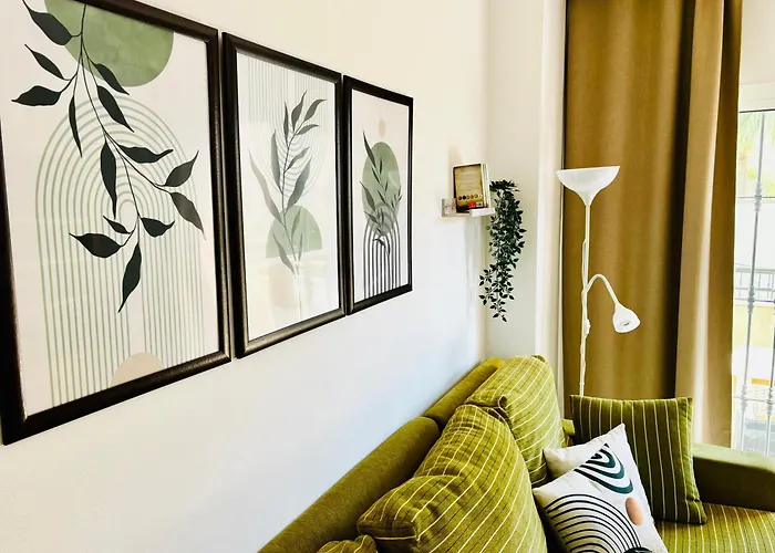 Excellent In In Local Area Apartment Nerja